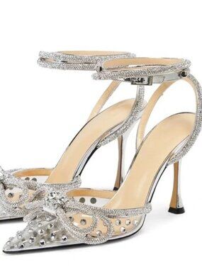 Mach & Mach Women's Double Bow Embellished Pumps Size 39.5